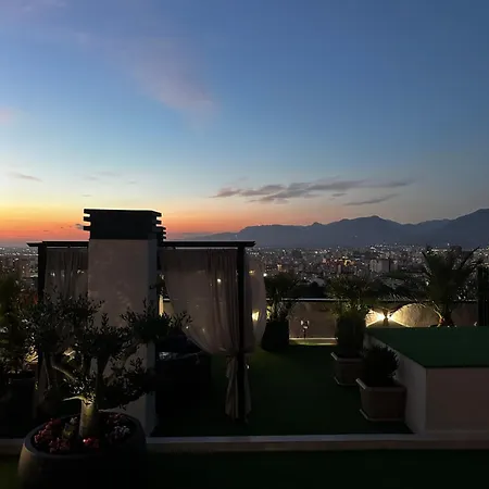 Lejlighed Sunscape Penthouse Tirana