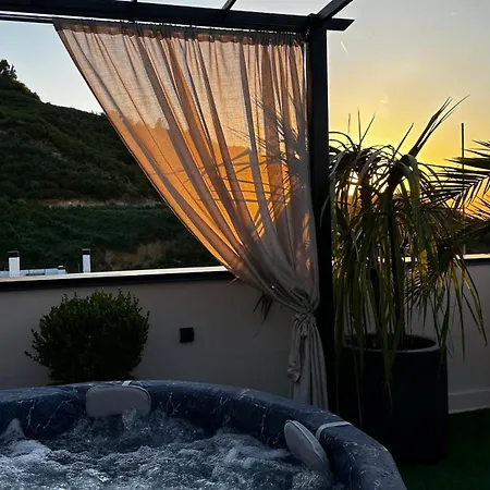 Sunscape Penthouse アパート *