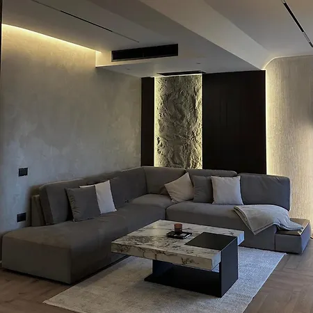 Sunscape Penthouse * Tirana