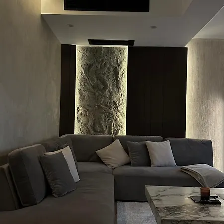 Sunscape Penthouse Lejlighed Tirana