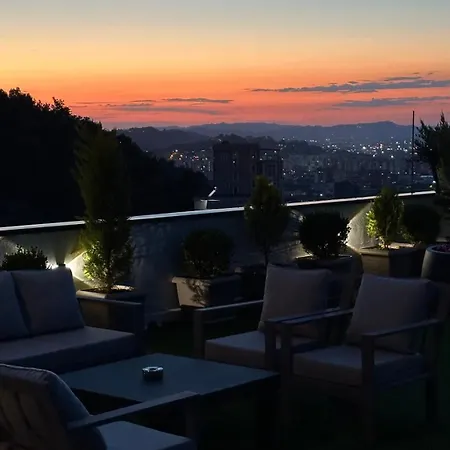 Sunscape Penthouse * ティラナ